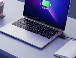Laptop dengan Fitur Fast Charging 65W ke Atas: Cas Singkat Pakai Lama