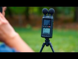 Review Singkat Zoom H1n: Alat Rekam Audio Lapangan Paling Praktis